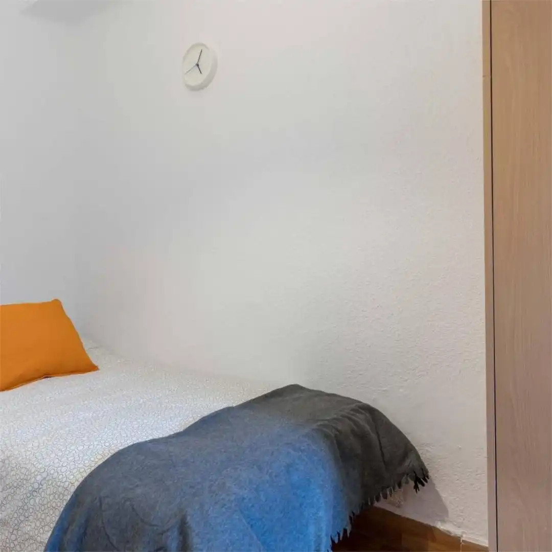 Habitación en Avenida Vicente Blasco Ibáñez, 40, Buñol