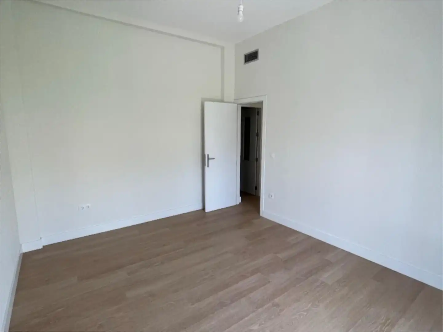 Piso de alquiler en El Cerro Habitación de Piso de alquiler en Sevilla con Aire acondicionado, Calefacción y Parquet