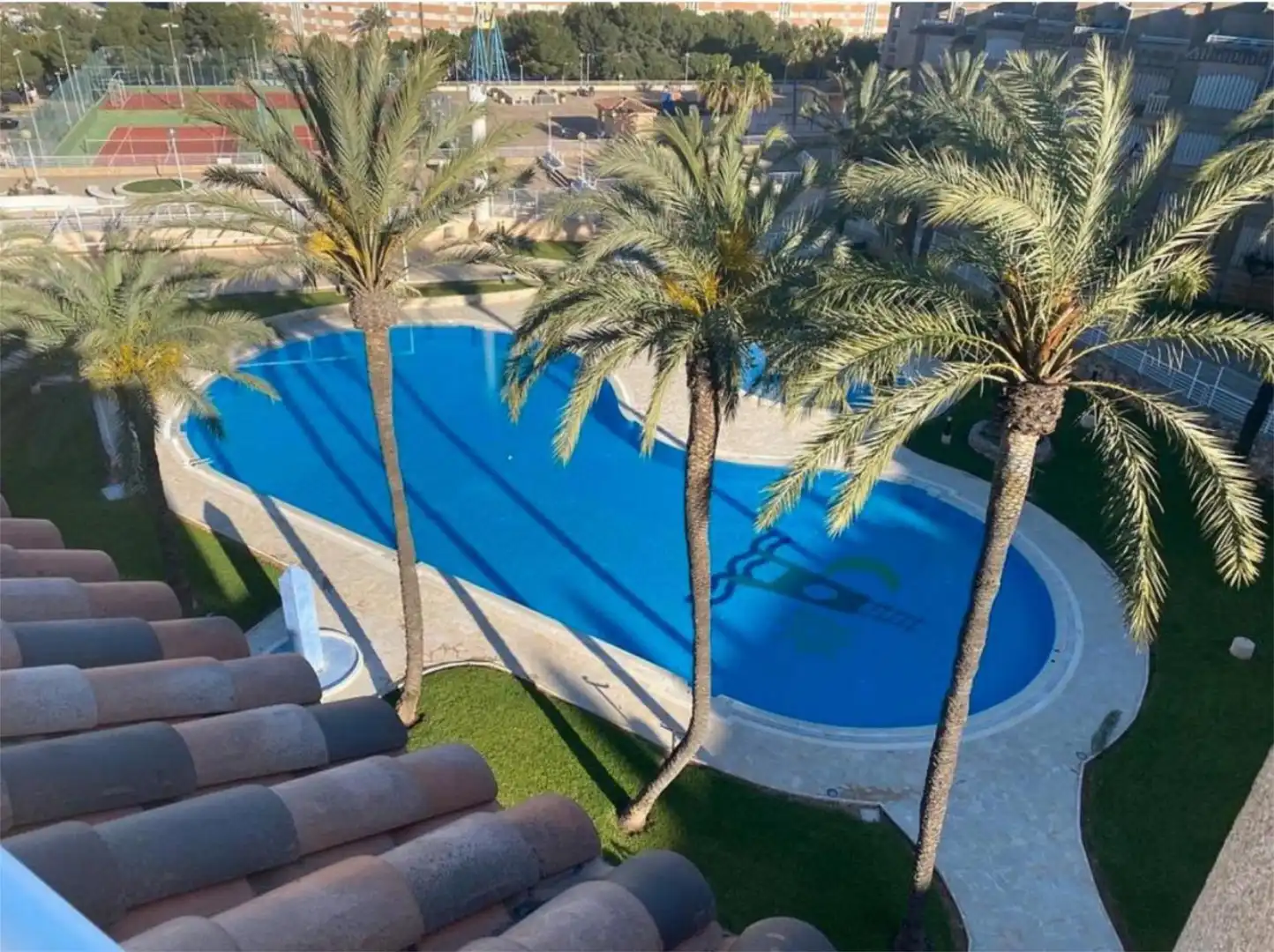 Swimming pool of Flat for sale in Cullera  with Air Conditioner, Terrace and Swimming Pool