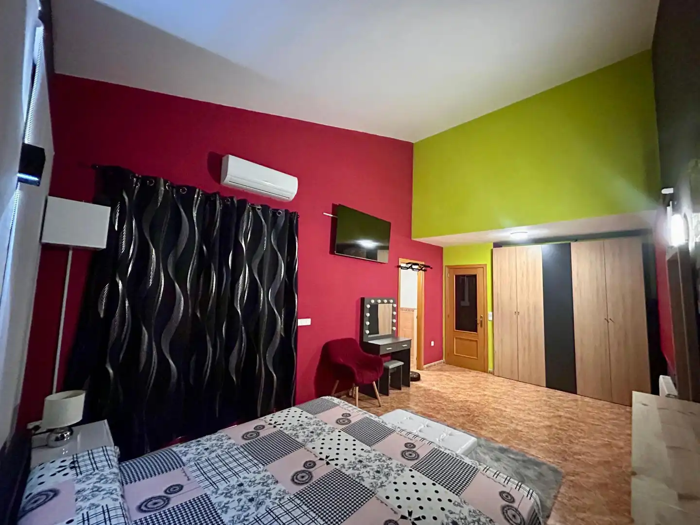 Houses for sale in Cami de Santa Magdalena, 89, Las Atalayas - Urmi - Cerro de Mar Bedroom of Houses for sale in Peñíscola / Peníscola with Air Conditioner, Terrace and Balcony