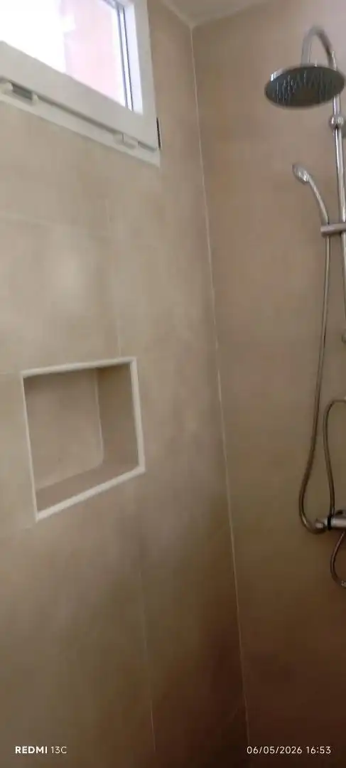 Flat for sale in Avenida Caballería Española, 46, Caballería Española Bathroom of Flat for sale in Alcalá de Henares with Air Conditioner
