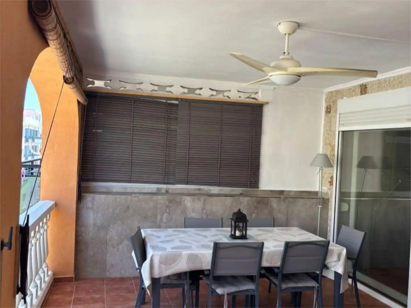 Apartament de lloguer a Carrer Peruga, 100, Moncófar Playa Menjador de Apartament de lloguer en Moncofa amb Aire condicionat, Terrassa i Moblat