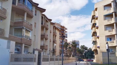 Foto 5 de Ático de alquiler en Paseo Paseo del Colorado, 63, Playamar - Benyamina, Torremolinos