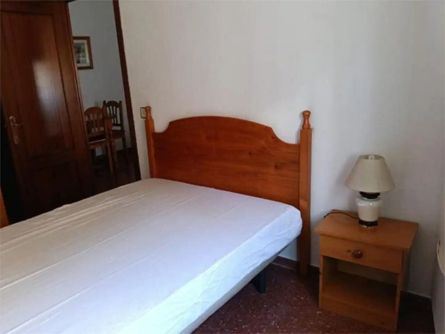 Apartament de lloguer a Bellavista Dormitori de Apartament de lloguer en Sevilla amb Calefacció i Moblat