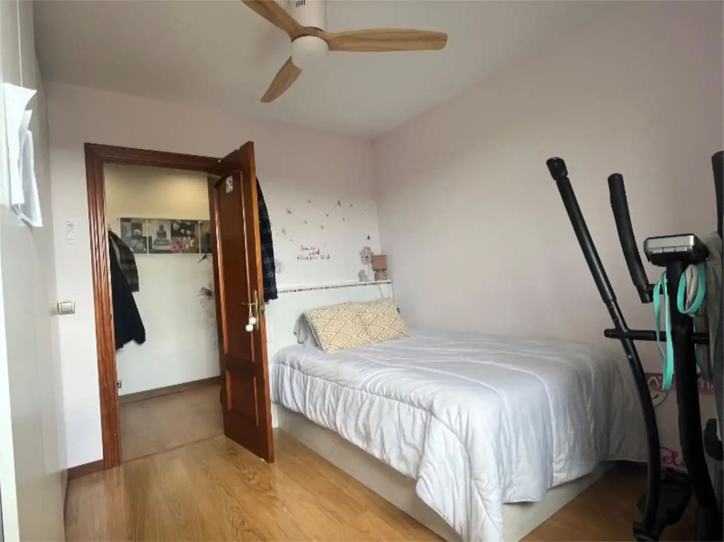 Piso en venta en Calle Iglesia, 22, Viana de Cega Habitación de Piso en venta en Viana de Cega