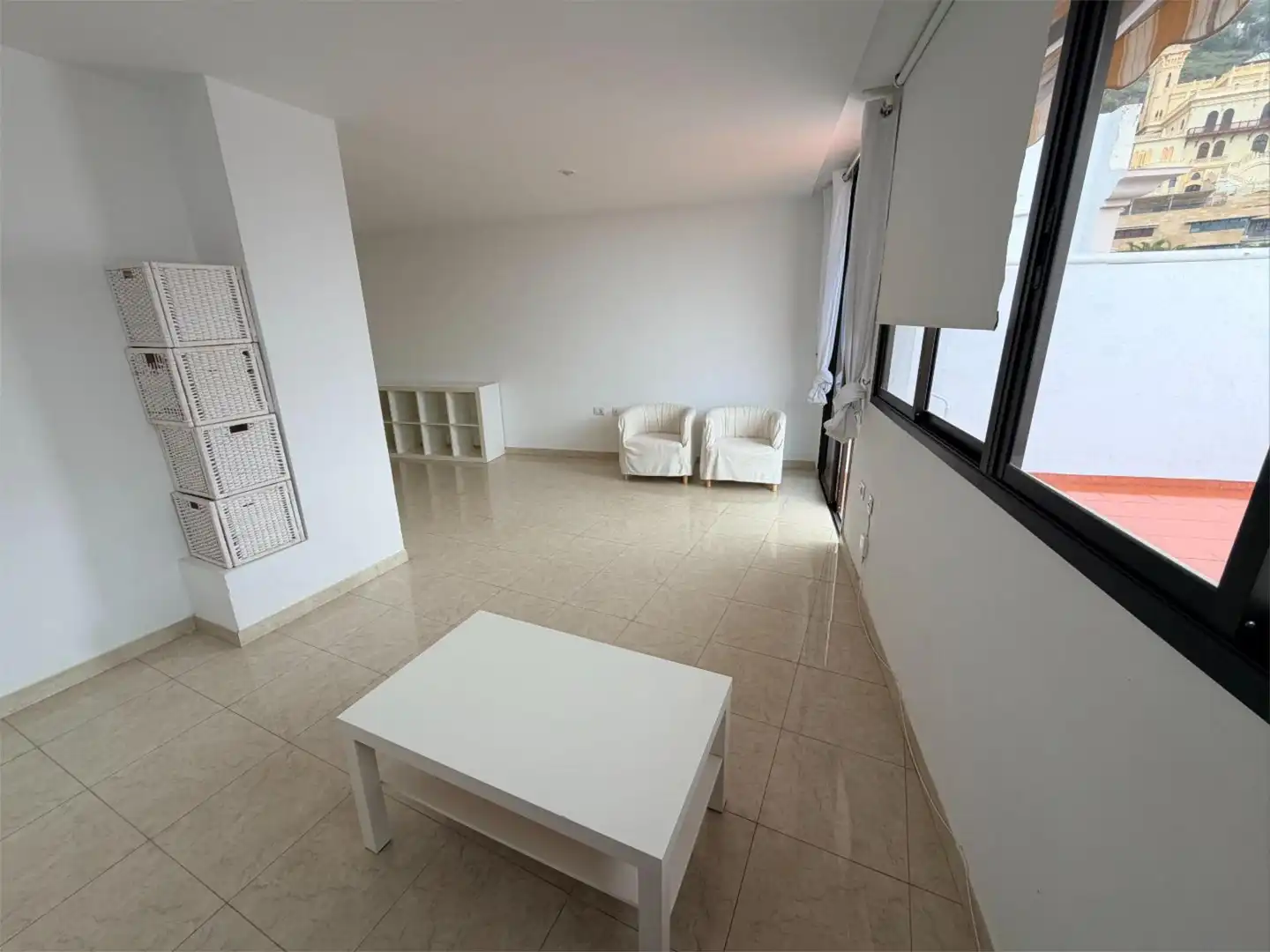 Flat for rent in Calle del General Ramos Serrano, 7, Ifara - Las Mimosas Living room of Flat for rent in Santa Cruz de Tenerife with Terrace and Community parking