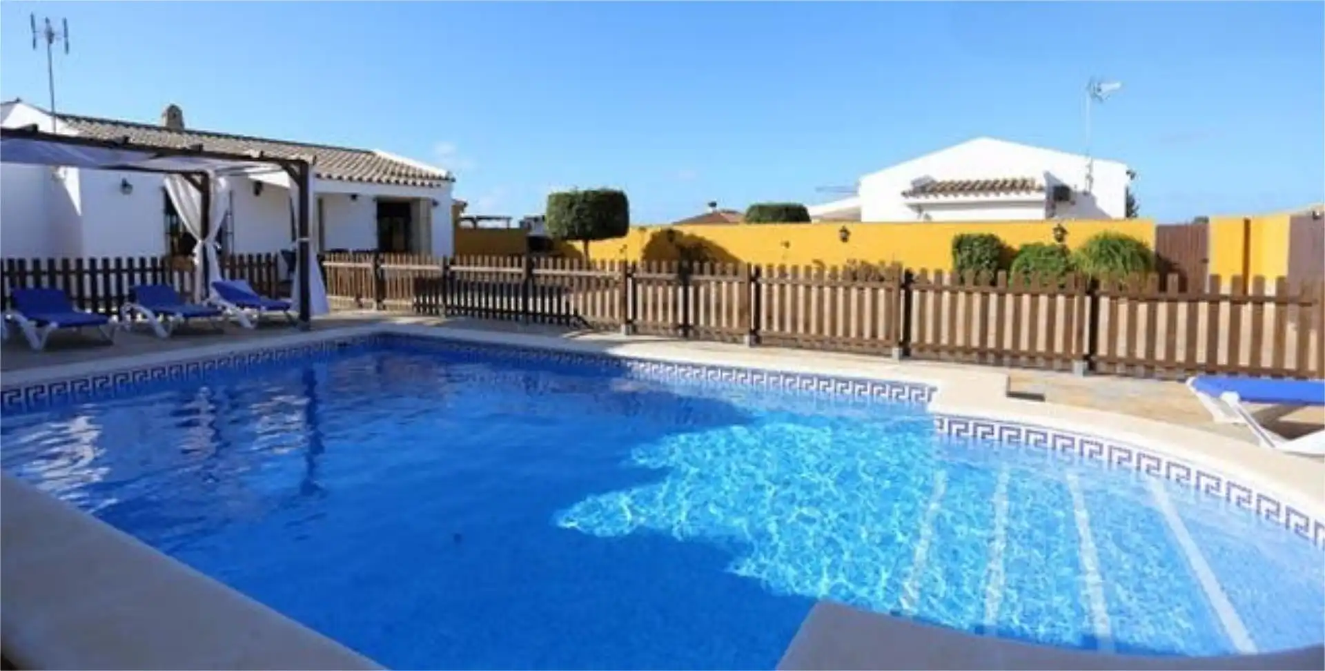 Detached homes for rent in Roche Swimming pool of Detached homes for rent in Conil de la Frontera with Heating, Private garden and Terrace