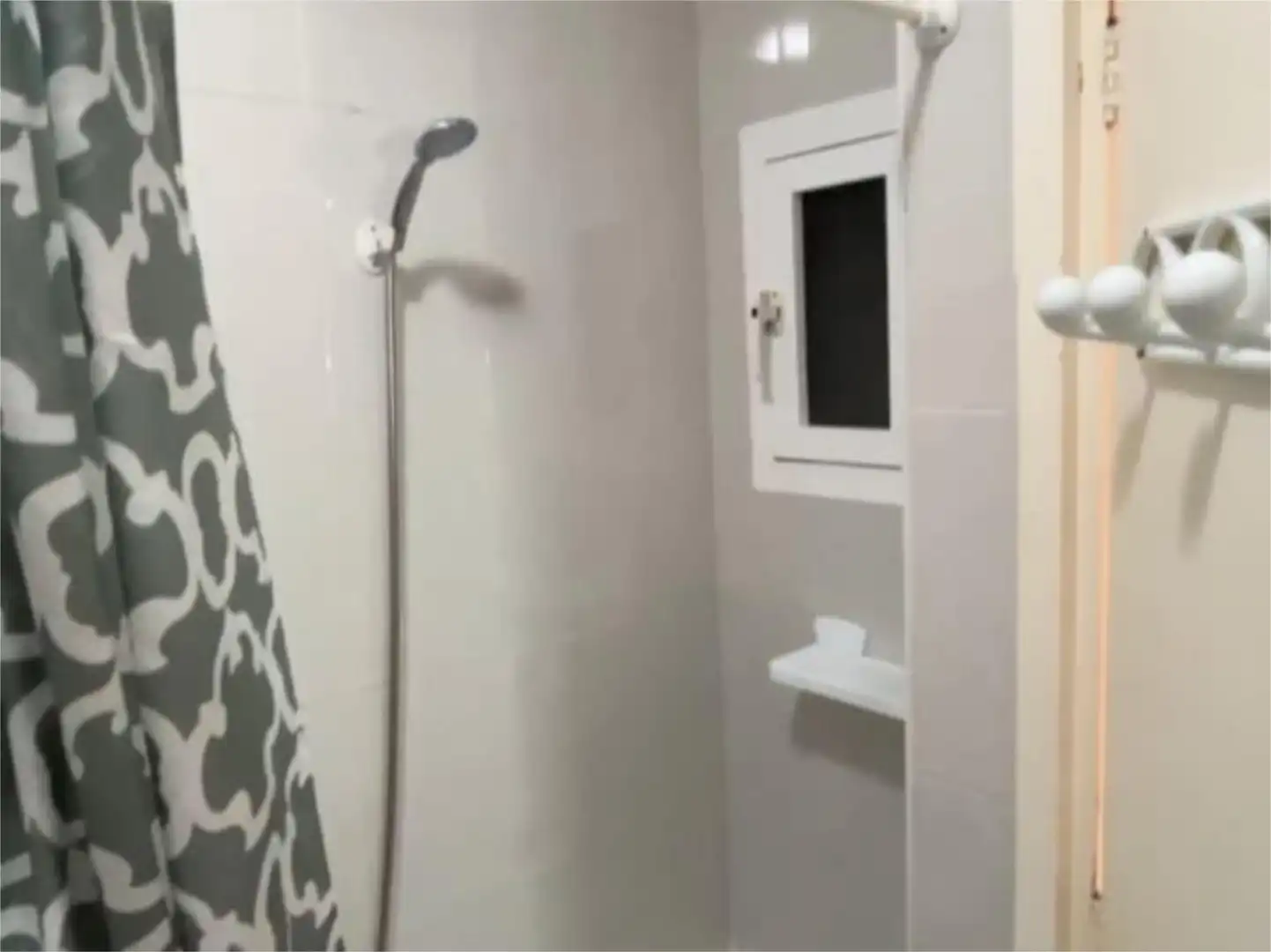 Baño de Piso de alquiler en Cartagena con Aire acondicionado y Balcón