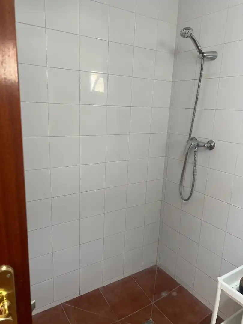 Piso en venta en Calle Virgen de la Asuncion, 7, Pizarra Baño de Piso en venta en Pizarra con Terraza