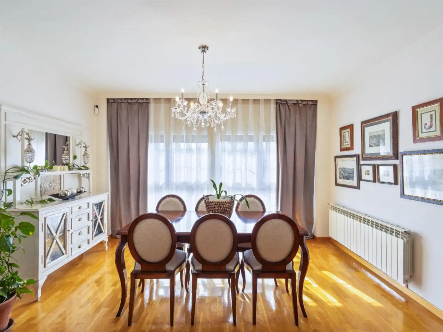 Houses for sale in Buenavista - Valparaíso - La Legua Dining room of Houses for sale in Toledo with Air Conditioner, Heating and Private garden