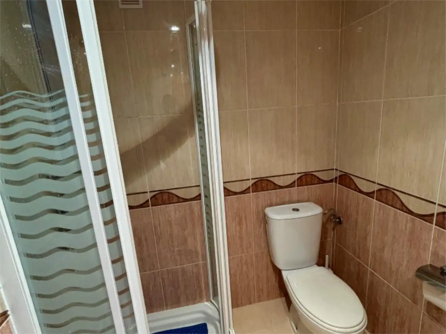 Baño de Piso en venta en Oropesa del Mar / Orpesa con Aire acondicionado, Terraza y Piscina