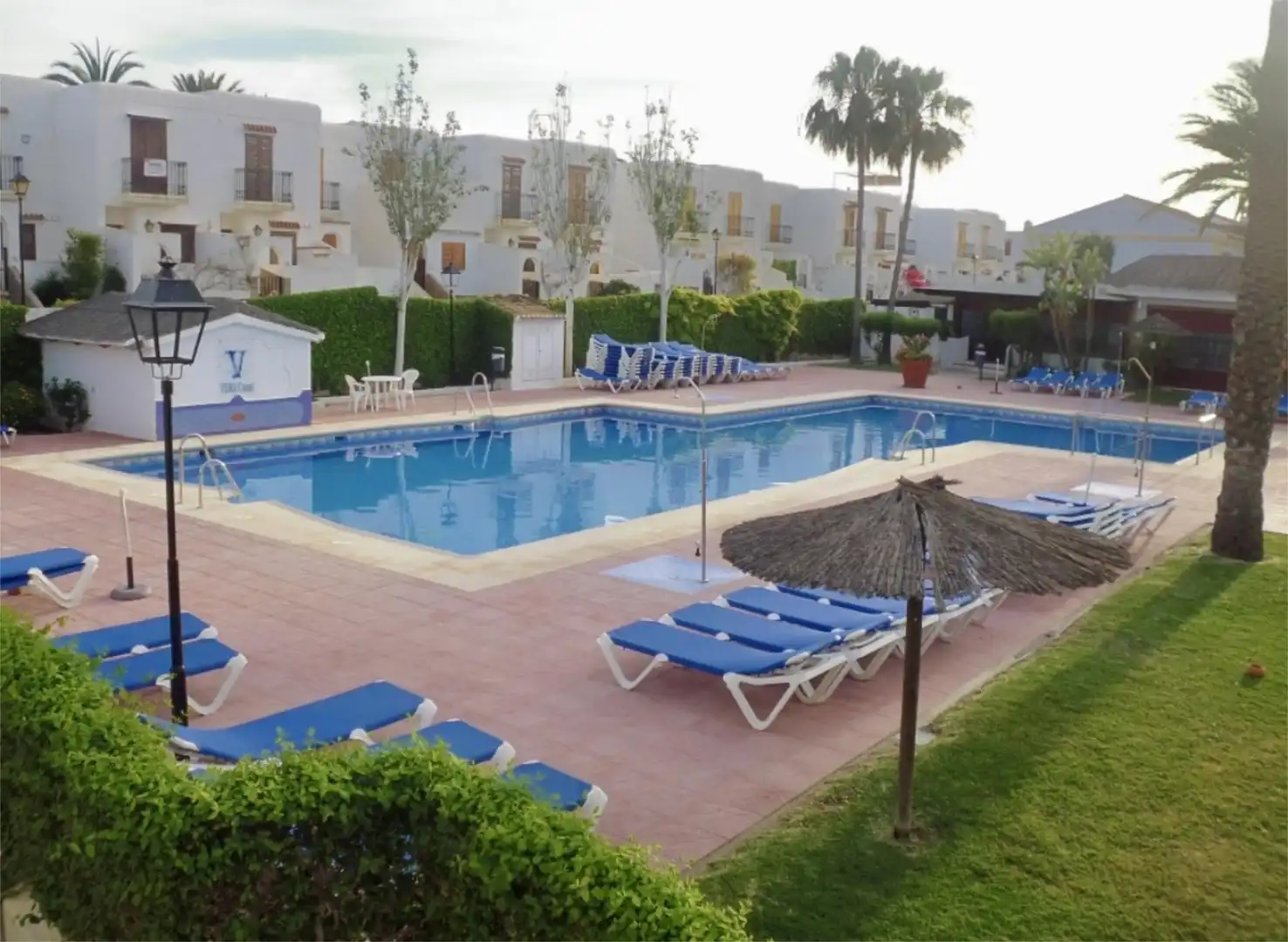 Apartamento de alquiler en Calle Nuñez de Balboa, 73, Las Marinas - Pueblo Laguna Piscina de Apartamento de alquiler en Vera con Aire acondicionado, Calefacción y Jardín privado
