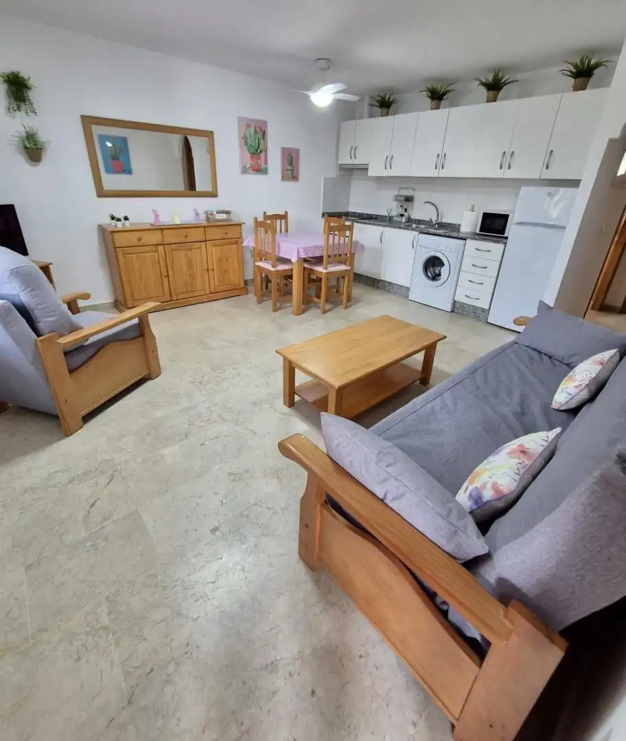 Apartamento de alquiler en Calle Nuñez de Balboa, 73, Las Marinas - Pueblo Laguna Apartamento de alquiler en Vera con Aire acondicionado, Calefacción y Jardín privado