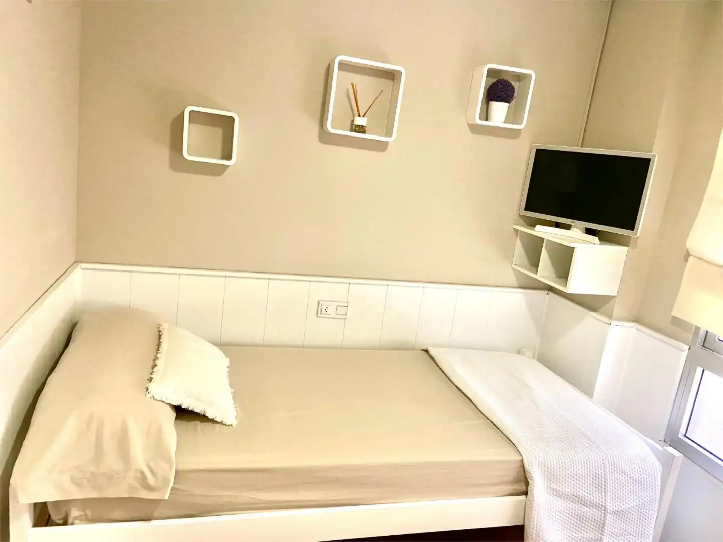 Room in Calle Córdoba, 13, Barrio de San Blas Room in Calle Córdoba, 13, Barrio de San Blas