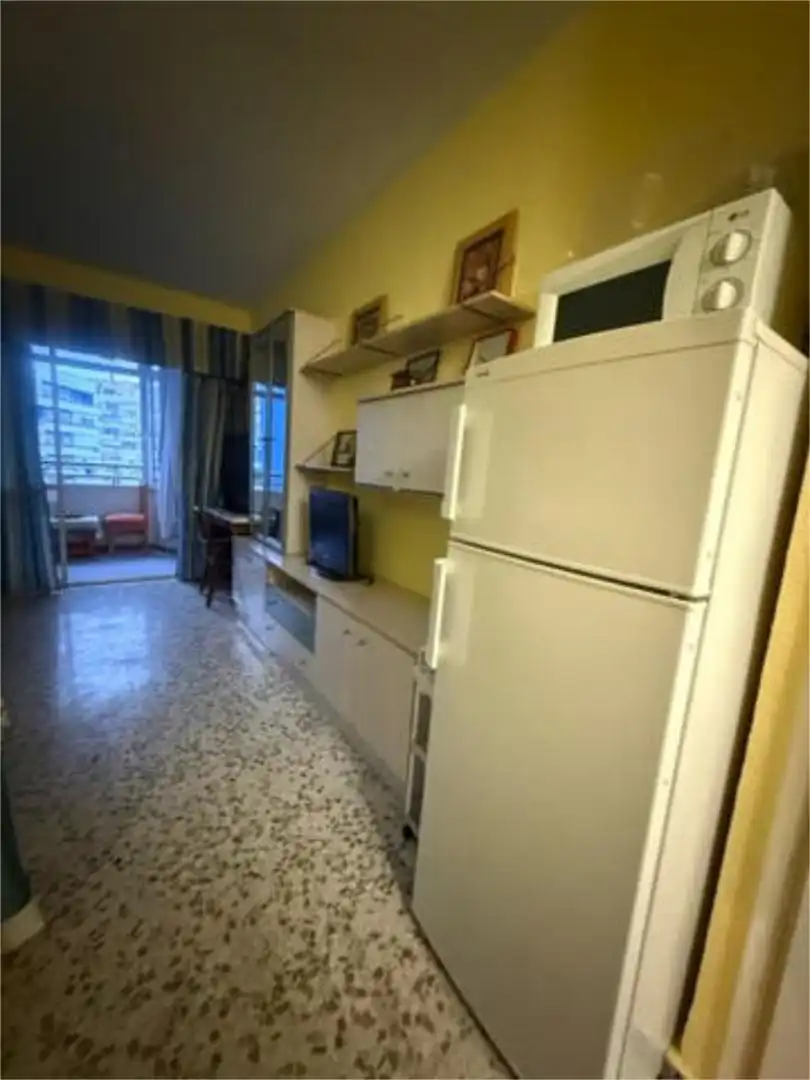 Cocina de Estudio de alquiler en Torremolinos con Amueblado
