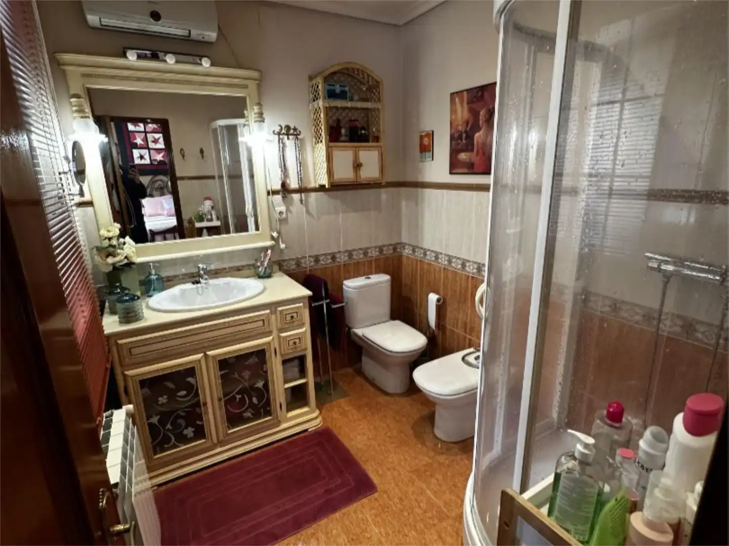 Flat for sale in Calle Escribano Antonio de Villarreal, 1, Los Villares Bathroom of Flat for sale in Los Villares with Air Conditioner, Heating and Terrace