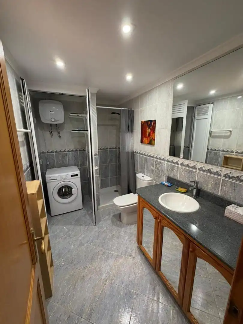 Baño de Piso de alquiler en Mogán con Amueblado