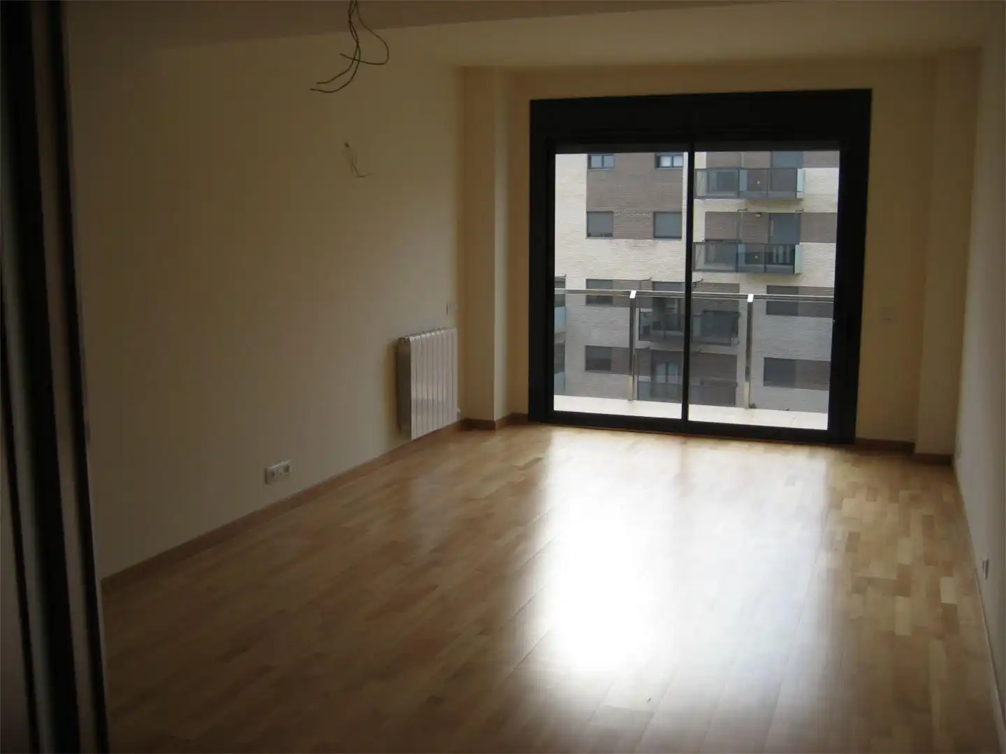 Piso de alquiler en Sabadell con Calefacción, Parquet y Trastero