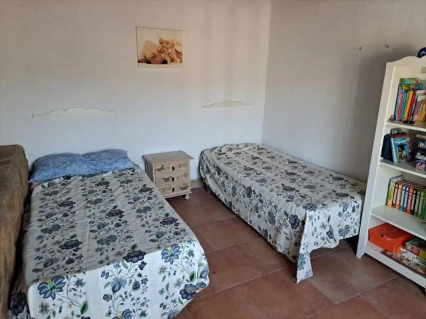 Casa adosada en venta en Segura de León Habitación de Casa adosada en venta en Segura de León con Calefacción, Jardín privado y Terraza