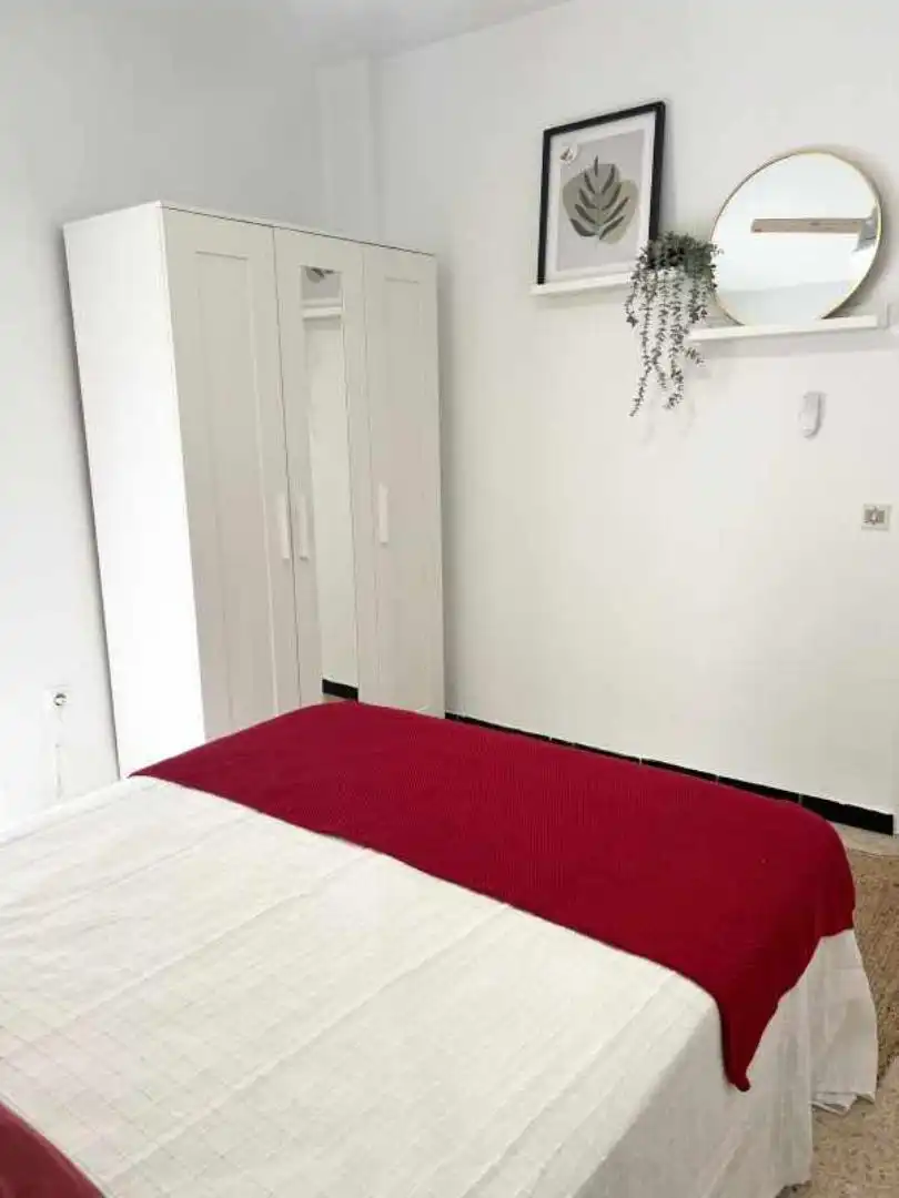 Piso de alquiler en Avenida España, 1, La Reconquista - El Rosario Habitación de Piso de alquiler en Algeciras con Jardín privado, Terraza y Trastero