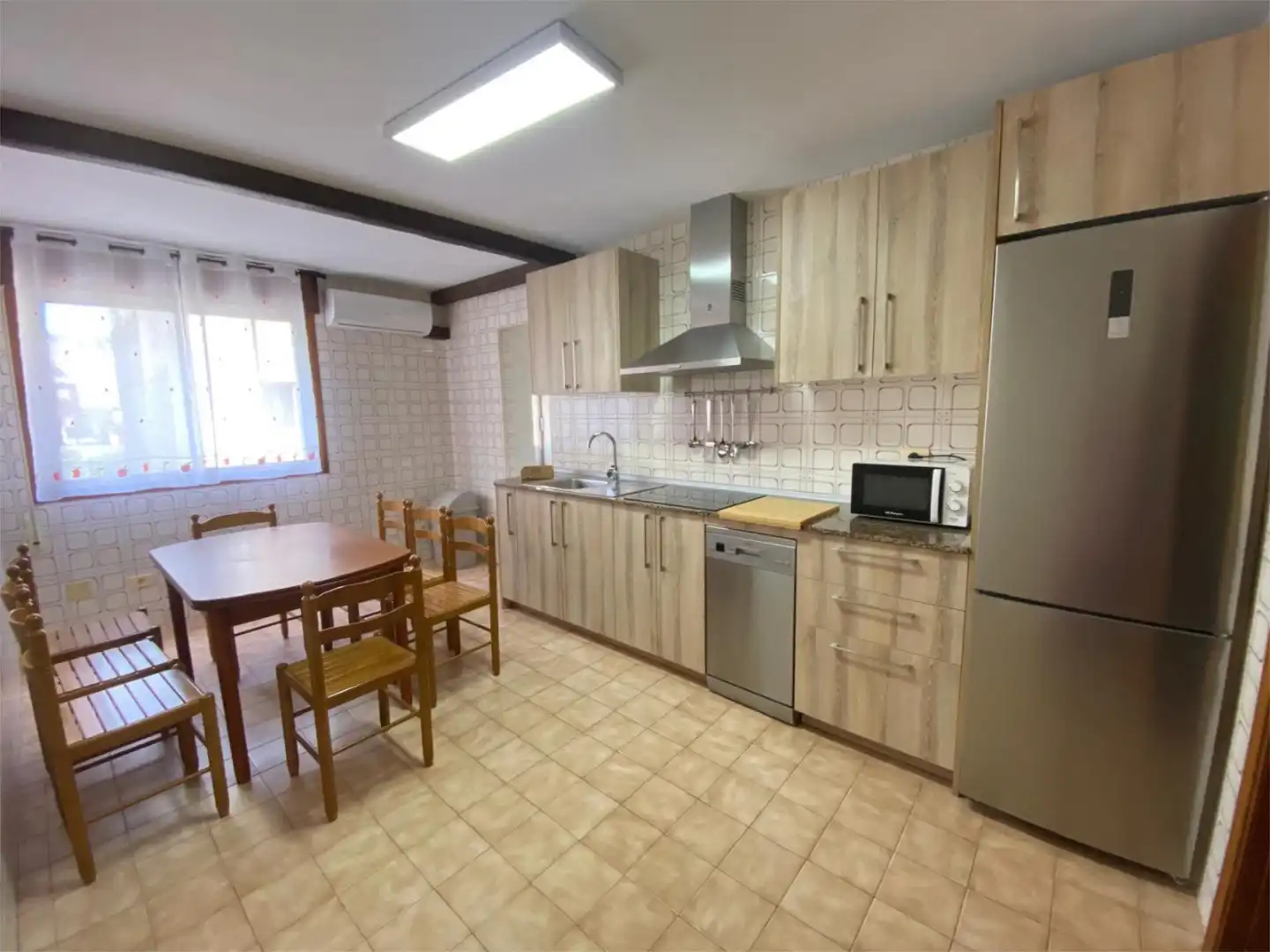 Flat for sale in Avenida da Mariña, 40, Burela Kitchen of Flat for sale in Burela with Air Conditioner, Heating and Furnished