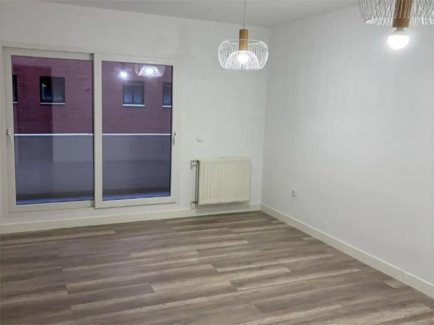 Habitación de Piso de alquiler en Fuenlabrada con Calefacción, Jardín privado y Parquet