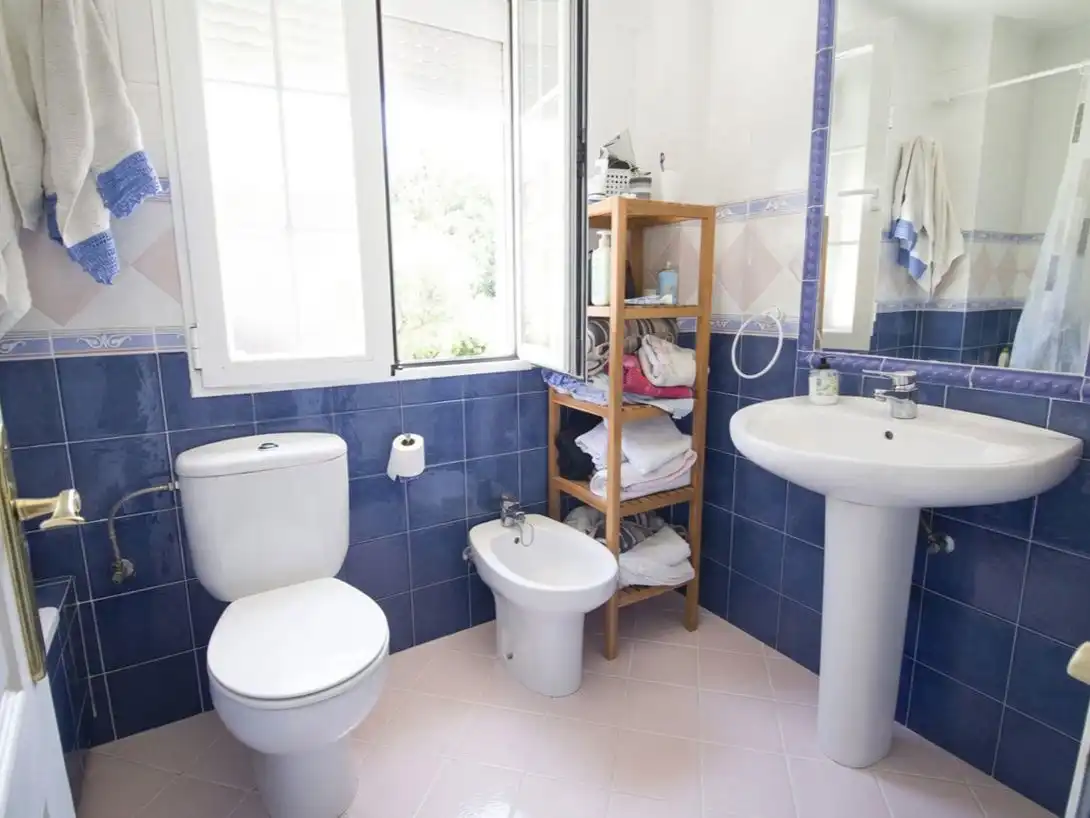 Detached homes for sale in Barrio la Junquera, Marina de Cudeyo Bathroom of Detached homes for sale in Marina de Cudeyo with Heating, Private garden and Terrace