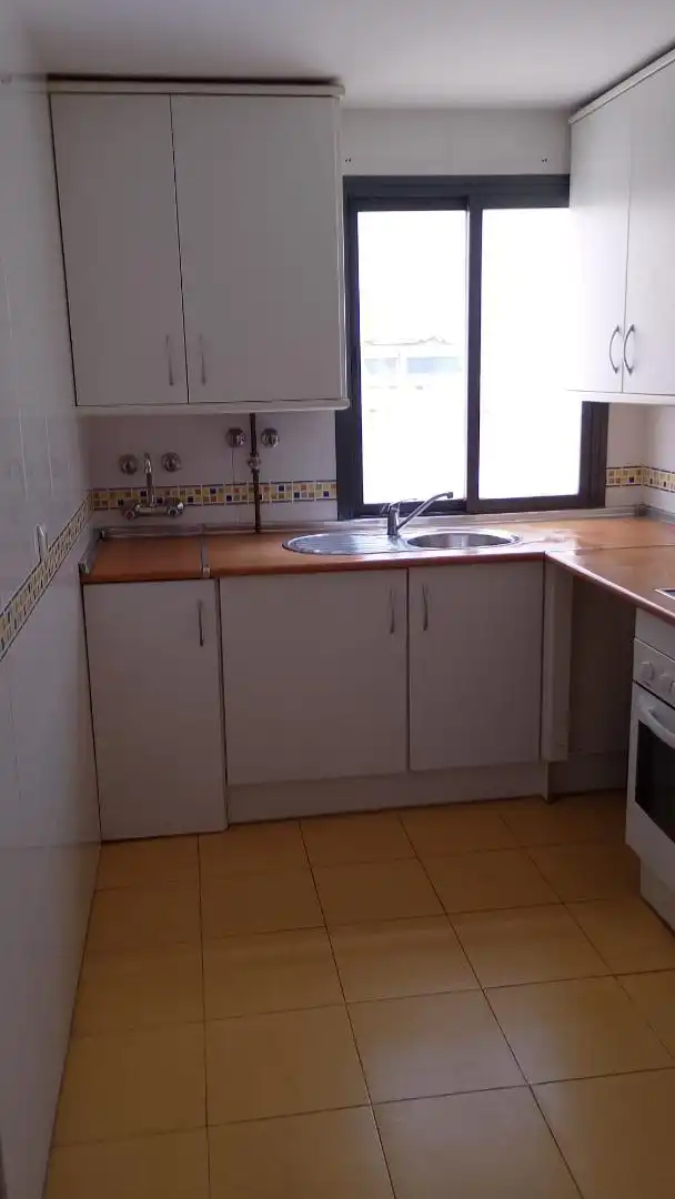 Wohnung zum Verkauf in Avenida de Andalucía, 32, La Zarzuela - San José - Belén Küche von Wohnung zum Verkauf in Linares