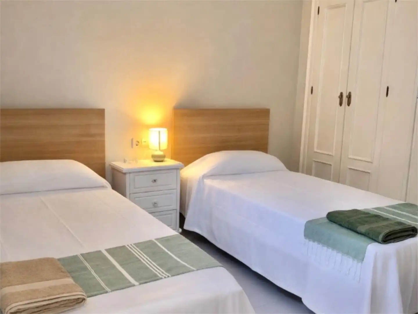 Houses for rent in Camino de La Bermeja, 14, El Ancla Bedroom of Houses for rent in El Puerto de Santa María with Air Conditioner, Heating and Private garden