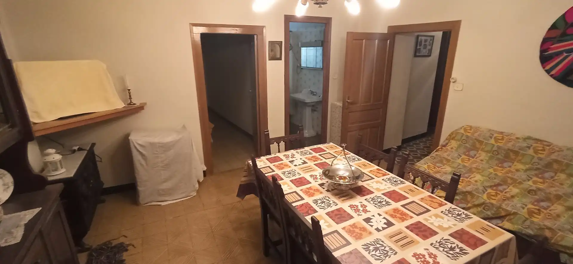 Casa adosada en venta en Calle las Eras, 5, Loscorrales Comedor de Casa adosada en venta en Loscorrales con Calefacción, Trastero y Amueblado