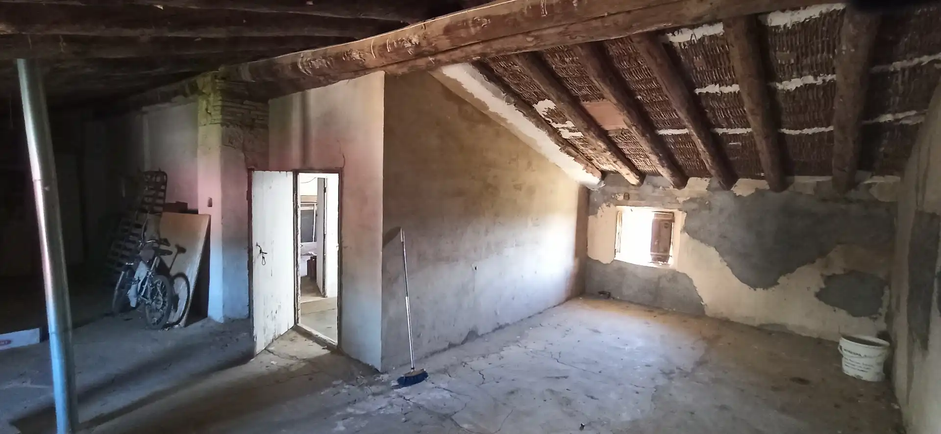 Casa adosada en venta en Calle las Eras, 5, Loscorrales Casa adosada en venta en Loscorrales con Calefacción, Trastero y Amueblado