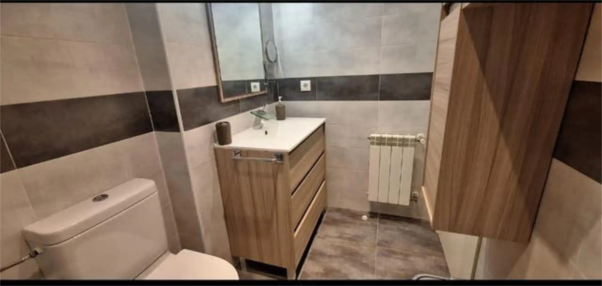 Baño de Piso de alquiler en Santoña con Calefacción y Amueblado