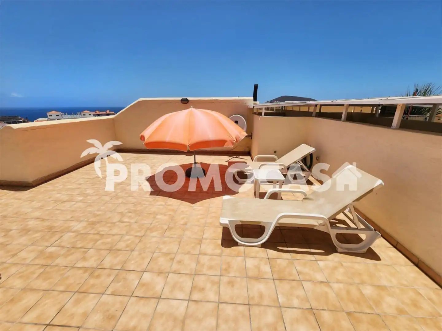 Flat for sale in Avenida San Francisco, 2, Los Cristianos Terrace of Flat for sale in Arona with Air Conditioner, Terrace and Swimming Pool
