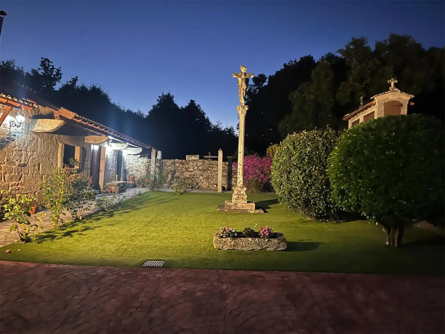 Finca rústica en venta en Aldea Outeiro, 2, San Amaro Jardín de Finca rústica en venta en San Amaro con Terraza, Piscina y Balcón