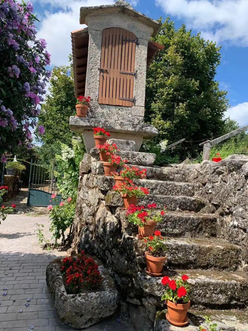 Finca rústica en venta en Aldea Outeiro, 2, San Amaro Jardín de Finca rústica en venta en San Amaro con Terraza, Piscina y Balcón