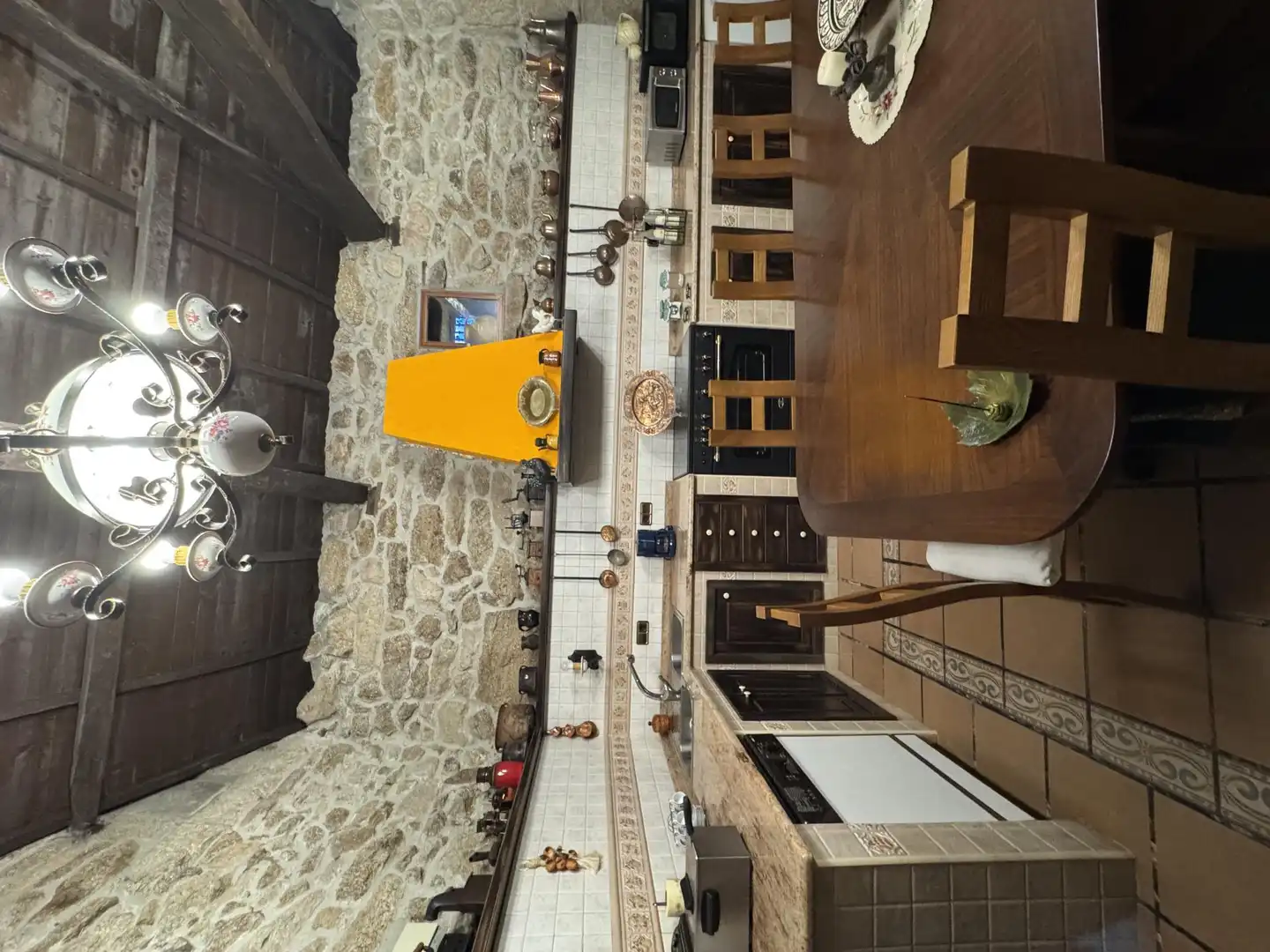 Finca rústica en venta en Aldea Outeiro, 2, San Amaro Cocina de Finca rústica en venta en San Amaro con Terraza, Piscina y Balcón