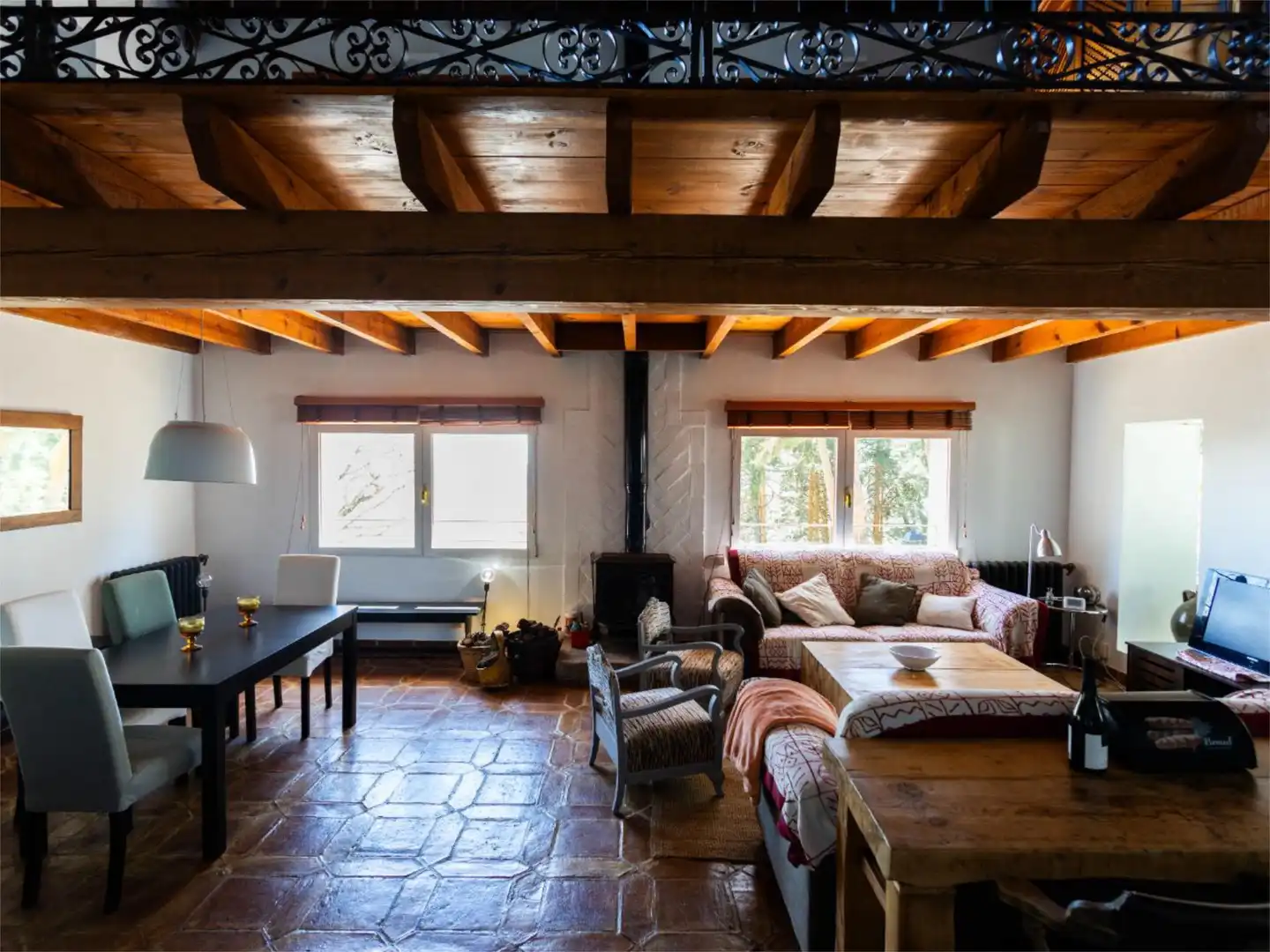 Casa o xalet en venda a Miraflores de la Sierra Sala d'estar de Casa o xalet en venda en Miraflores de la Sierra amb Terrassa