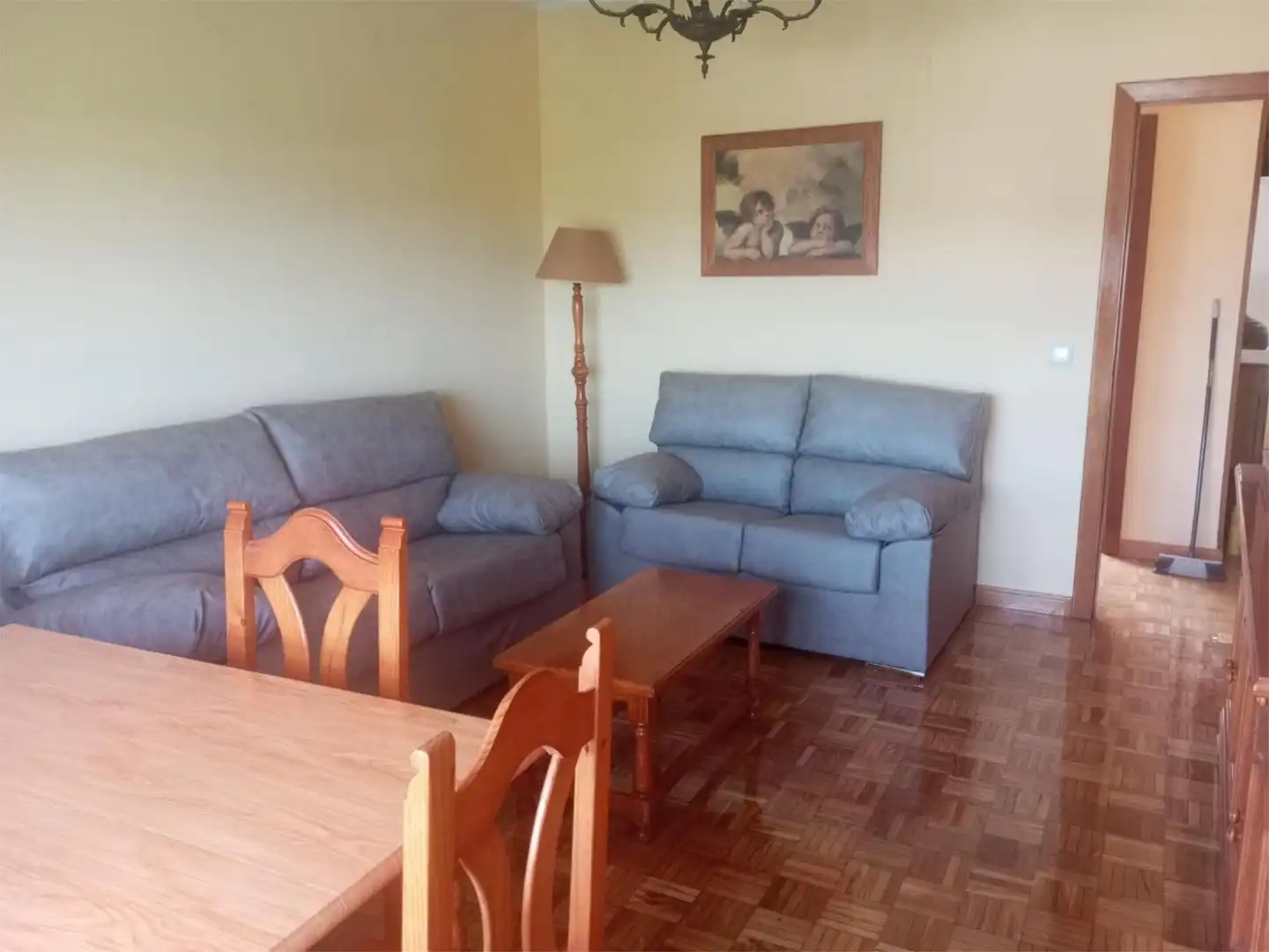 Sala de estar de Piso de alquiler en Talavera de la Reina con Aire acondicionado, Calefacción y Parquet