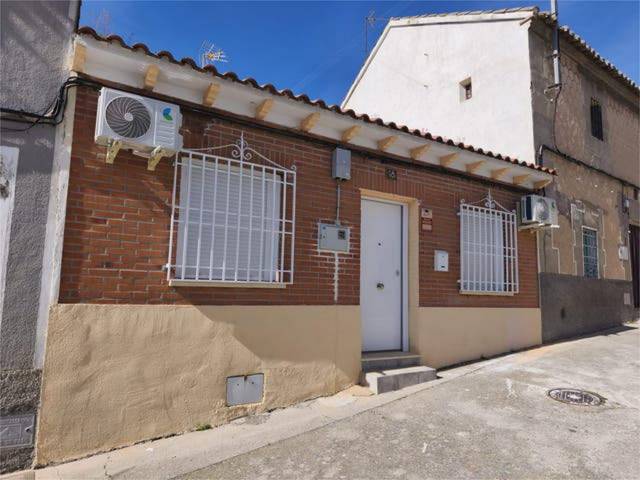 Casa adosada en Alquiler en El Carpio de Tajo