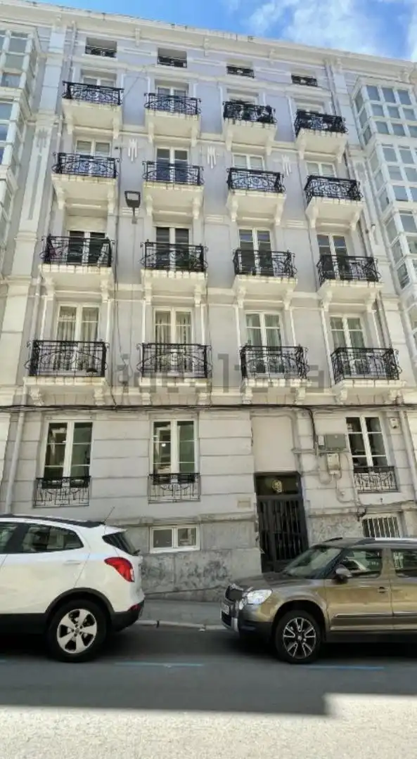 Office for sale in Calle Alcázar de Toledo, 10, Numancia - San Fernando Exterior view of Office for sale in Santander