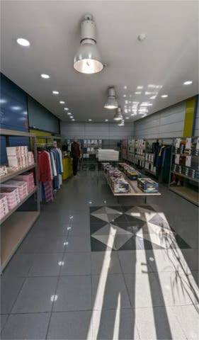 Local comercial en Alquiler en Montigalà