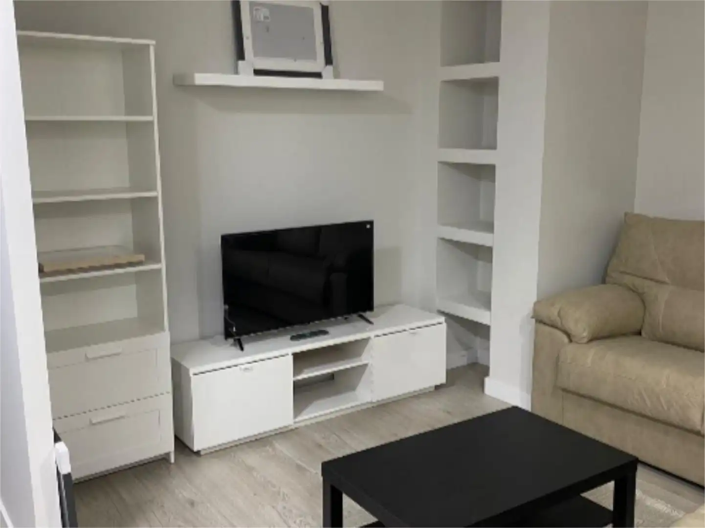 Sala de estar de Piso de alquiler en Don Benito con Aire acondicionado, Calefacción y Parquet