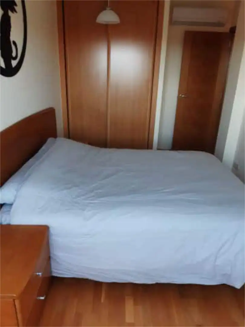 Ático de alquiler en Boiro Habitación de Ático de alquiler en Boiro con Calefacción, Terraza y Trastero