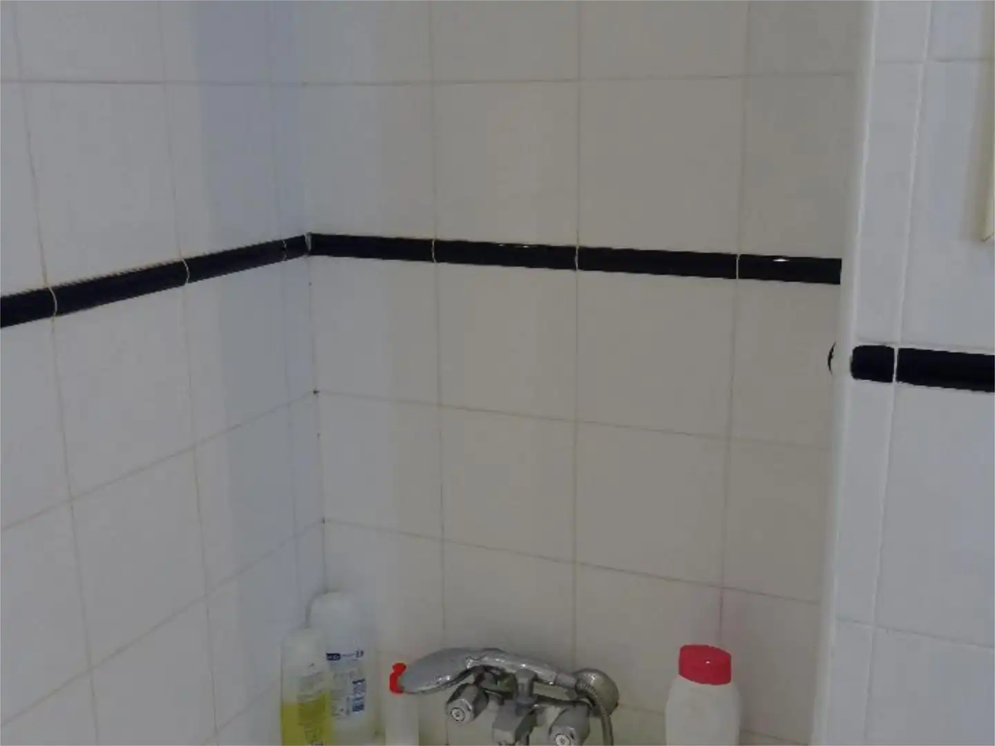 Wohnung zum Verkauf in Platja de Palma Badezimmer von Wohnung zum Verkauf in Palma de Mallorca mit Terrasse und Balkon