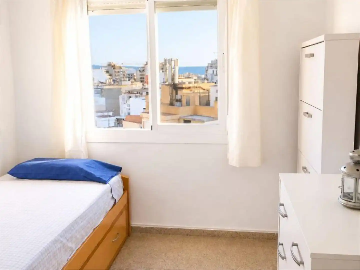 Wohnung zum Verkauf in Platja de Palma Schlafzimmer von Wohnung zum Verkauf in Palma de Mallorca mit Terrasse und Balkon