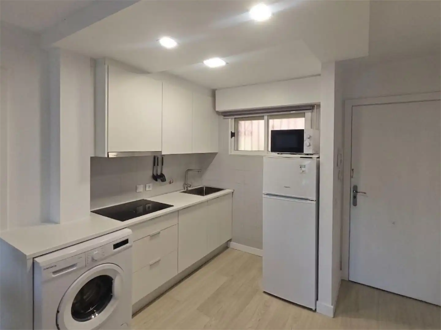 Apartamento en venta en Avenida de Holanda, 2, Mil Palmeras Apartamento en venta en Avenida de Holanda, 2, Mil Palmeras