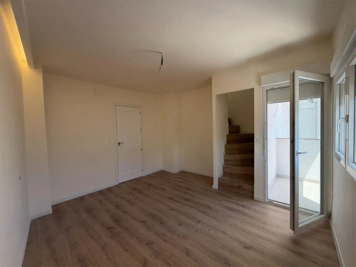 Casa adosada en venta en Calle España, 30, Avda. De los Ogíjares