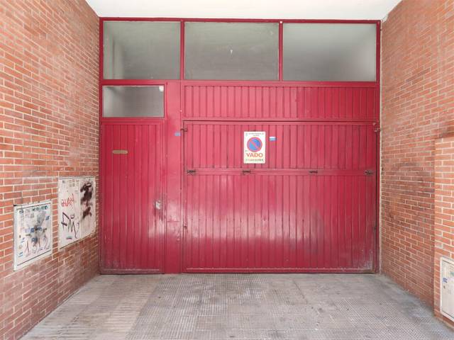 Garaje en Venta en Calle Elche, 9 en Los Rosales