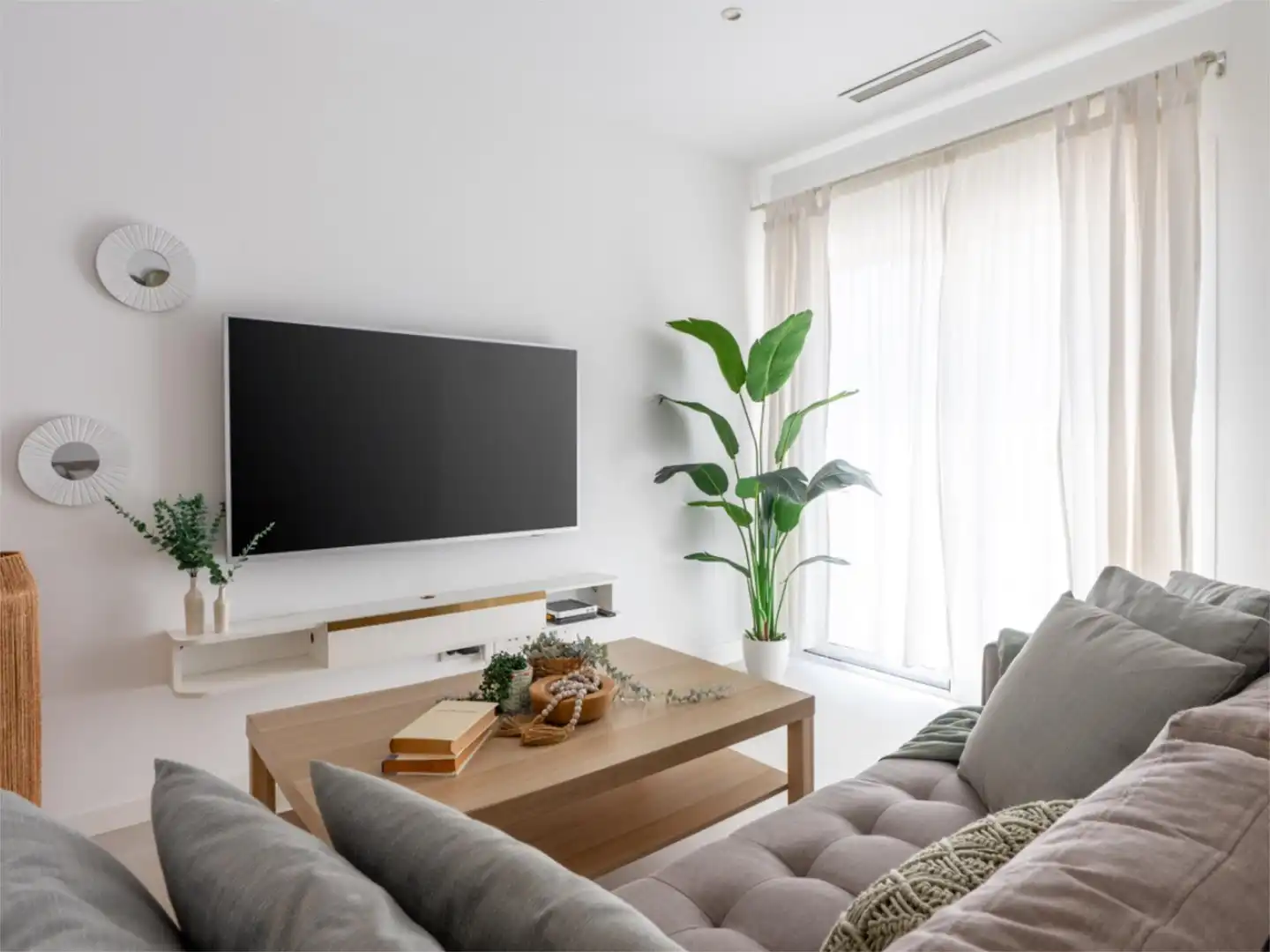 Living room of Flat for sale in Eivissa  with Air Conditioner and Terrace