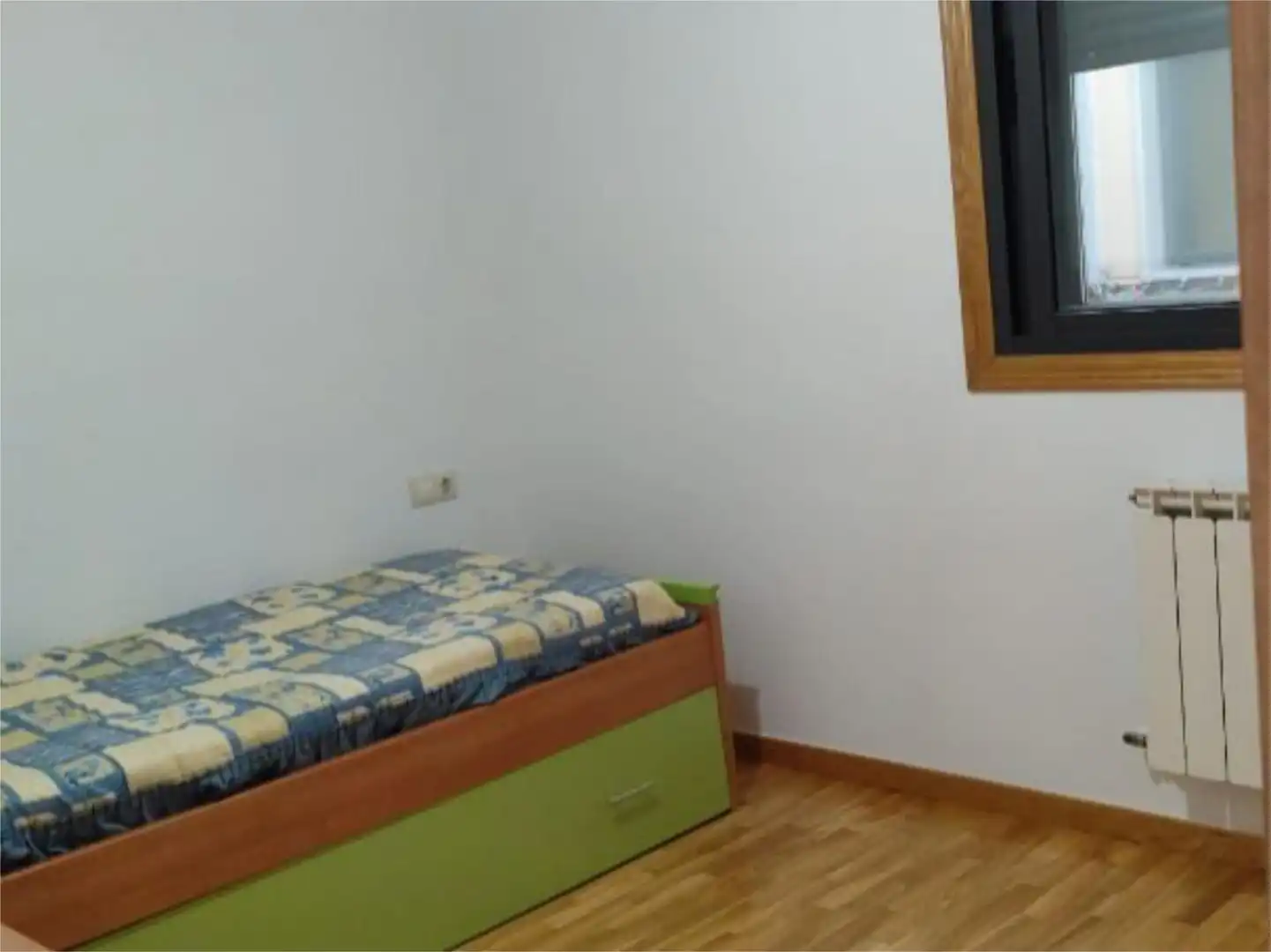 Piso en venta en Rúa Pontevedra, 2, Salceda de Caselas Habitación de Piso en venta en Salceda de Caselas con Calefacción, Parquet y Terraza